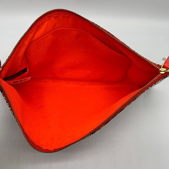 Marc by Marc Jacobs Annabella Red Snake Skin Print PVC Clutch - Picture 11 of 11